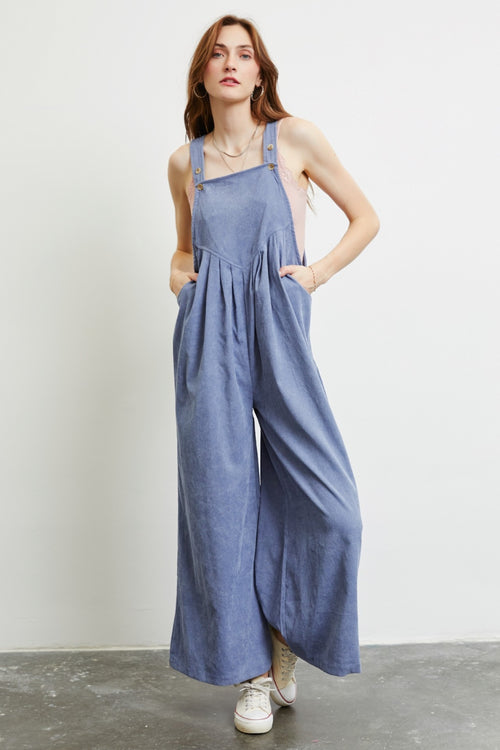 overalls, jumpsuits, nice overalls, casual fashion, casual clothes, clothes, trending fashion, nice overalls, cute clothes, nice clothes, comfortable clothes 